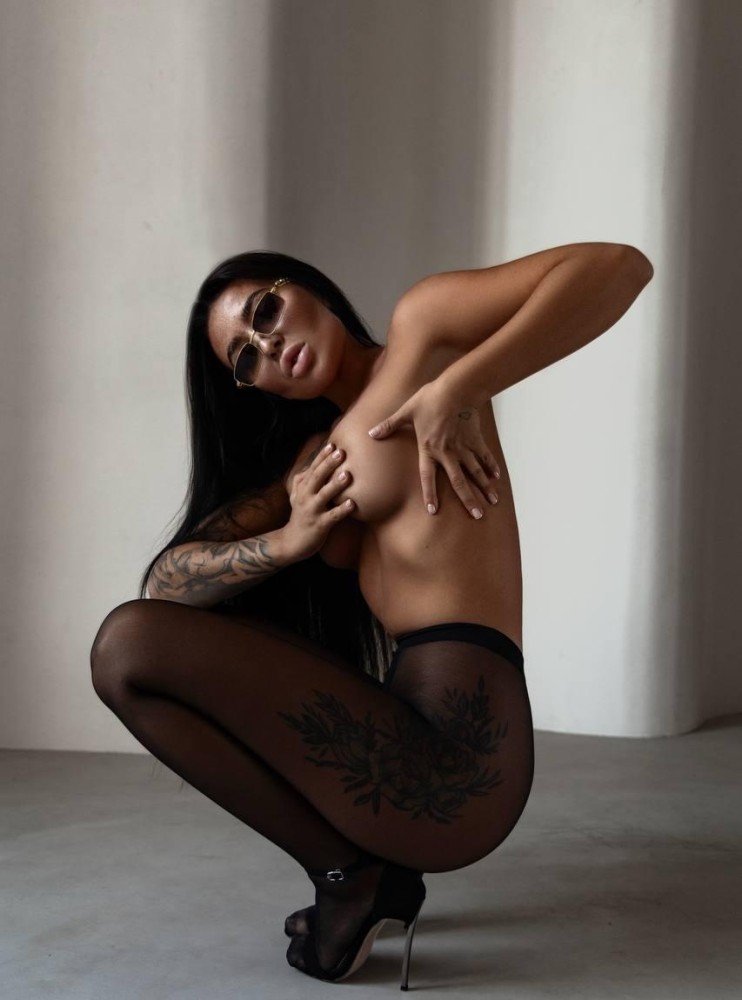 Индивидуалка Карина фото № 2 в городе Ленинск-Кузнецкий